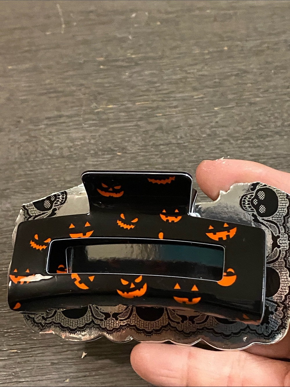 Nicole Miller Halloween Pumpkin Hair Clip